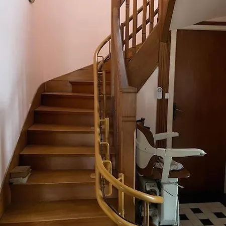 Maison Spacieuse Avec Jardin *
