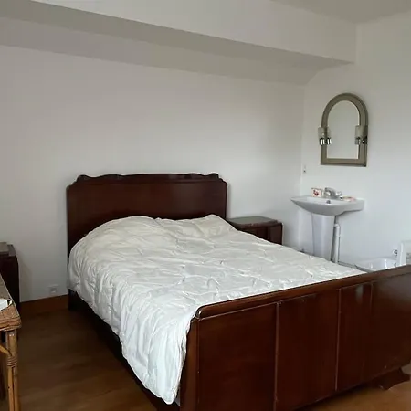 Maison Spacieuse Avec Jardin Holiday home *