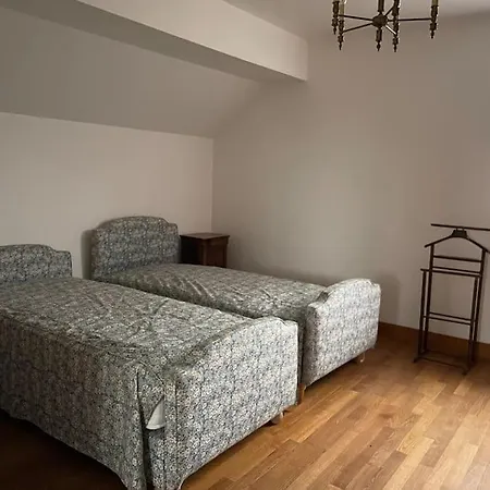 Maison Spacieuse Avec Jardin Holiday home *