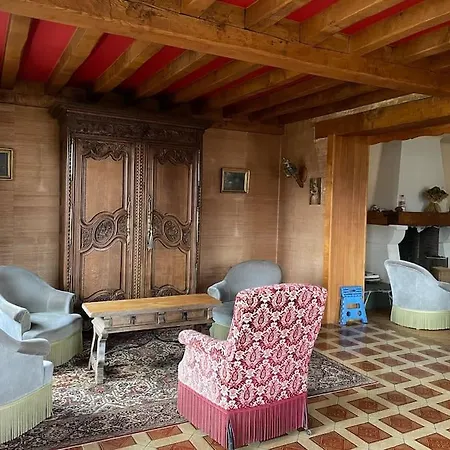 Maison Spacieuse Avec Jardin Holiday home Auneuil